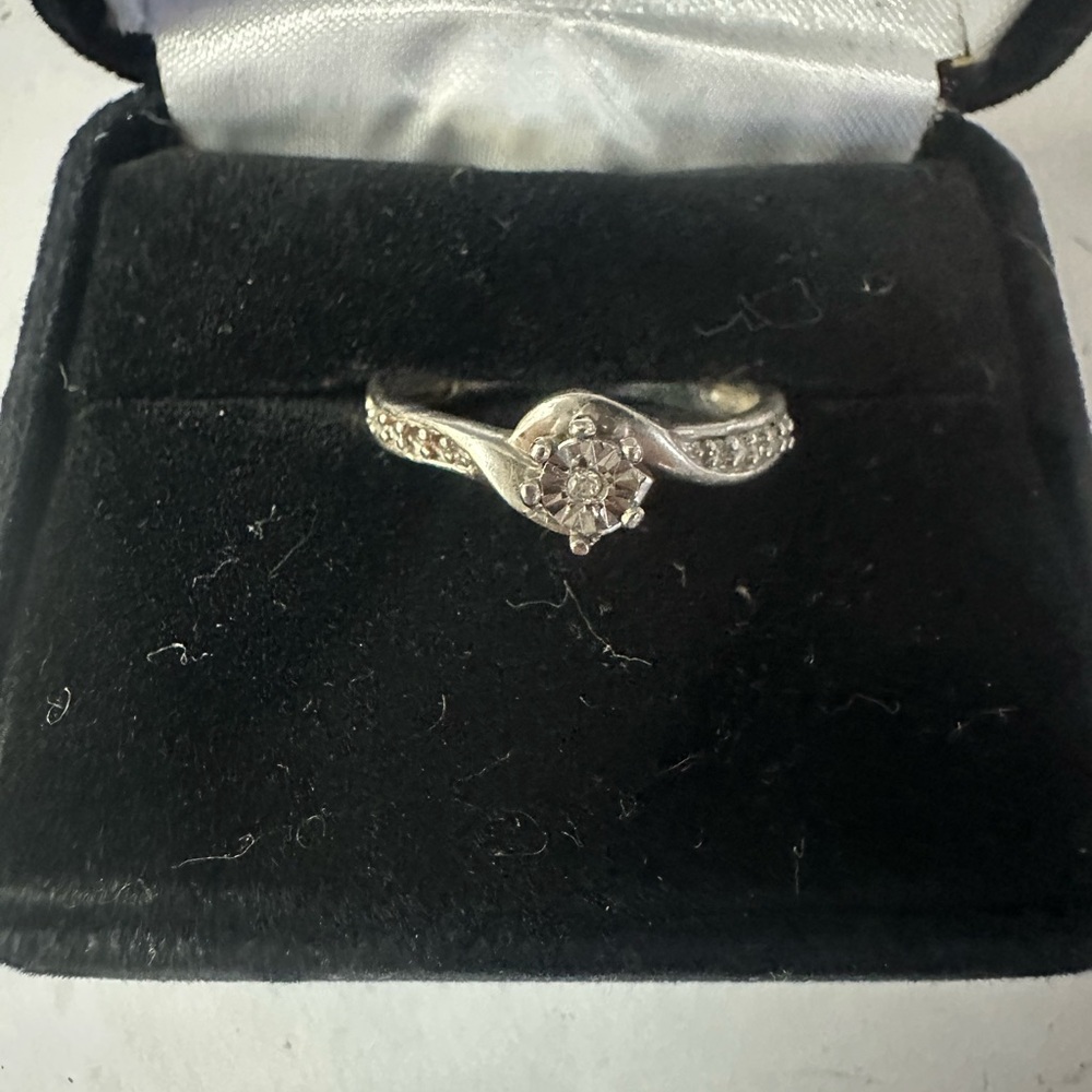 Kay Jewelers Silver Engagement Ring with Round Diamond and Tapered Band